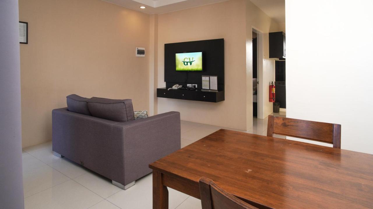 Garden Vista Hotel Davao Exterior photo