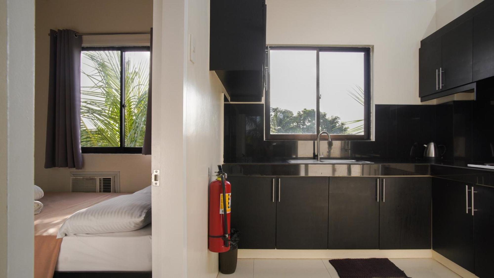 Garden Vista Hotel Davao Room photo